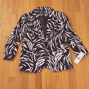 Patterned Black and White Blazer